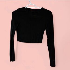 Zara cropped black longsleeve